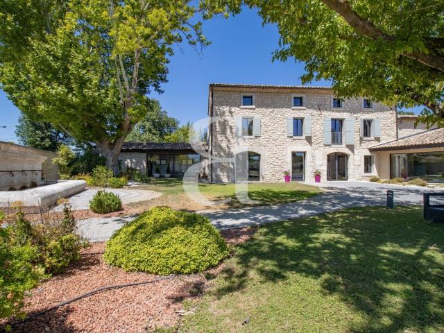 Propriété d'exception rénovée dans la Région de Pernes les 468m² Pernes les Fontaines