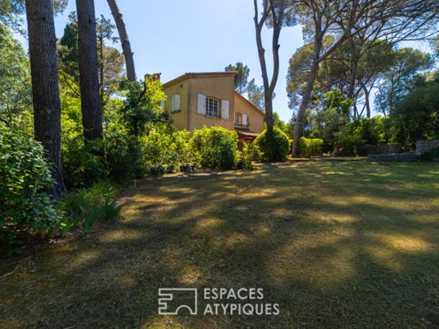 Propriété d'exception sur parc de 5 000 m² au coeur de Castelnau le Lez