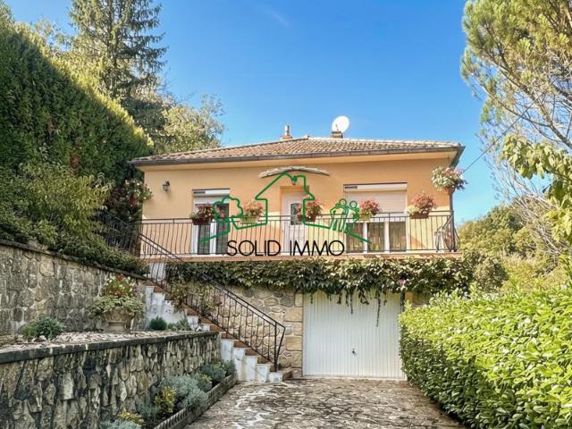 Propriété de 134 m2 avec piscine sur Vals Les Bains 07600