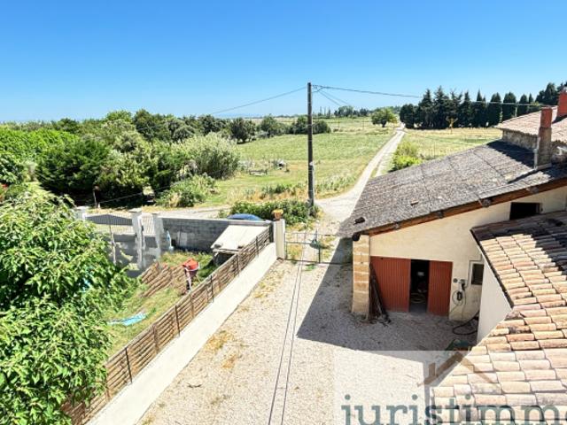 Propriété de 135m2 sur 6226m2 de terrain
