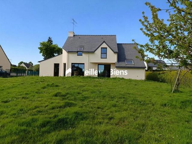 Propriété de 135m² hab 4 chambres Vie de plain pied 1806m² terrain clos