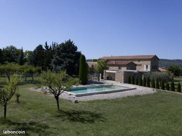 Propriété de 13 hectares avec batisses de 650 m²
