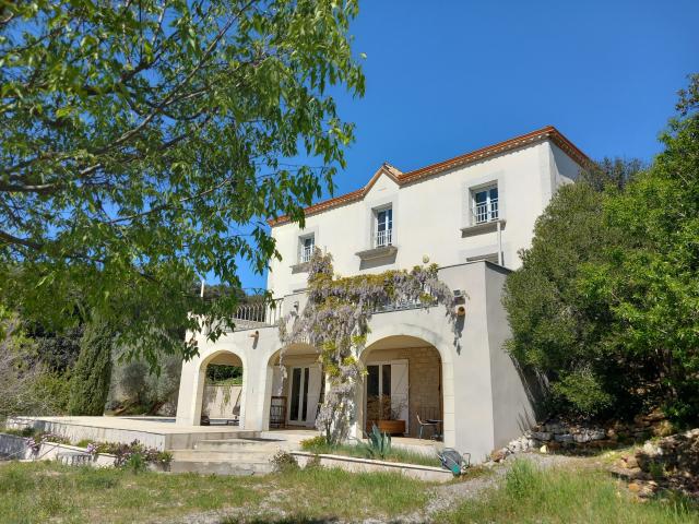 Propriété de 300 m2 habitables