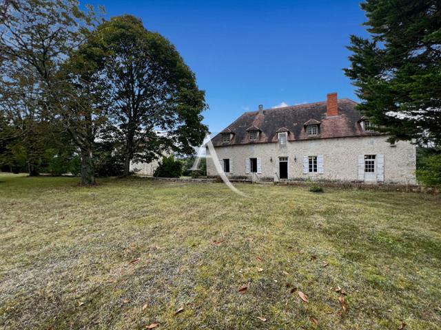Propriété de campagne avec 10 hectares.