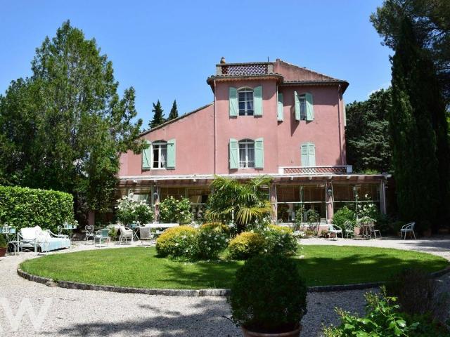 Propriété de Campagne de prestige de 15 pièces en vente Orgon, France