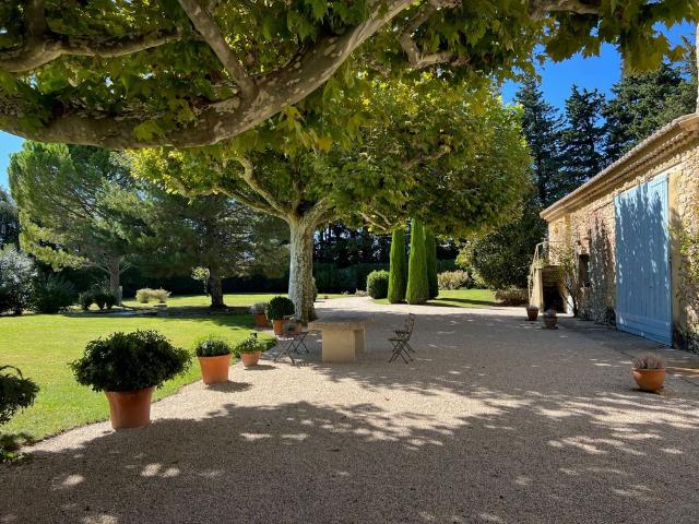 Propriété de Campagne de prestige de 7 pièces en vente L'Isle sur la Sorgue, France