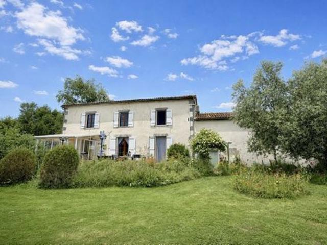 Propriété de campagne élégante et spacieuse avec 1