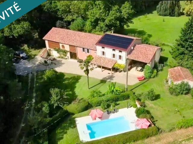 Propriété de caractère avec gîte, piscine et bois Proche Mir. 275m² Mirepoix
