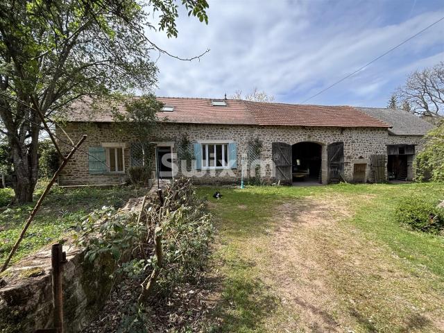 Propriété de caractère avec étang, dans un écrin naturel pré. 180m² Saint Didier