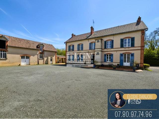 Propriété de caractère & ancien site industriel – 285m² habi. 285m² Châteaudun