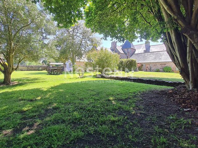 Propriété de caractère Lanvollon 12 pièces 340 m2 Maiso. 339m² Lanvollon