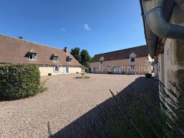 Propriété de caractère proche de Sancerre Deux maisons rénov. 315m² Sancerre