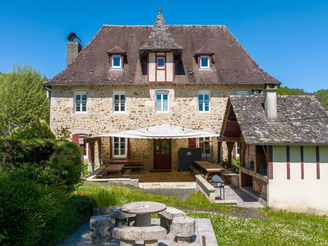 Propriété de caractère Vallée de la dordogne 240m² Argentat