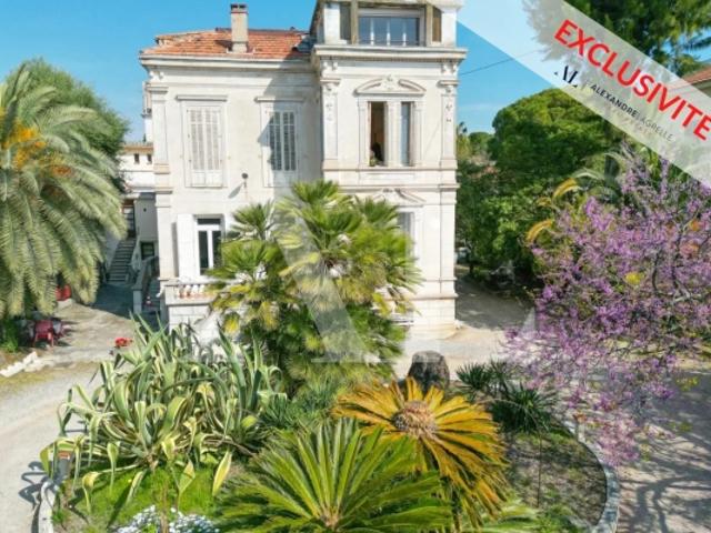PROPRIÉTÉ DE CARACTÈRE