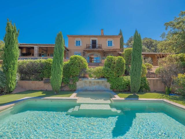 Propriété de charme au calme absolu 285m² Le Plan de la Tour
