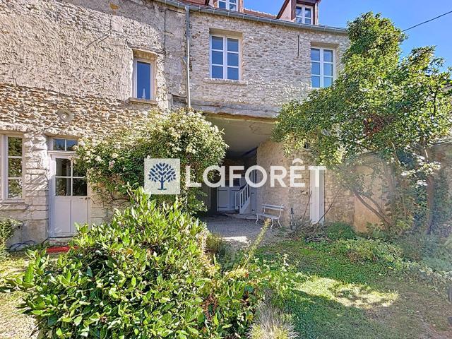 Propriété de charme à Saint Nom la Bretèche 627m² Saint Nom la Bretèche