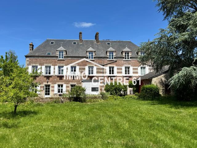 Propriété de charme sur parc de 2500m2