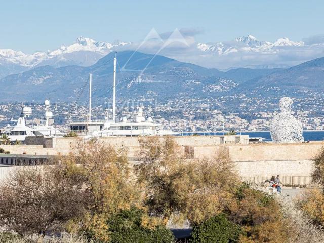 Propriété de charme – Vieil Antibes – À quelques pas des remparts