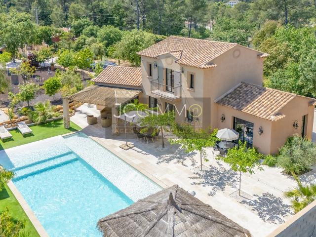 Propriété de charme 150m2 avec piscine pool house 20m2 et carport 25m2 Pied de Lègue au calme
