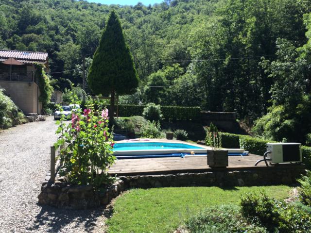 Propriété de gîtes Cadre naturel d'exception en vallée de
