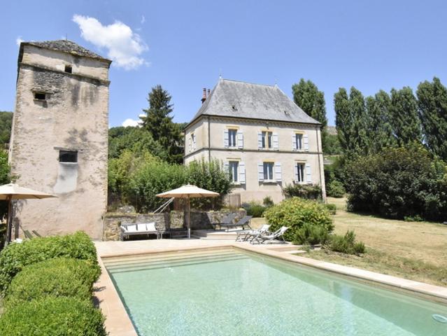 PROPRIÉTÉ DE GRAND CARACTERE ORIGINE 18ème