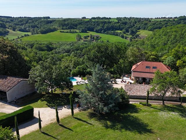 Propriété de prestige avec maison d'amis et installations éq