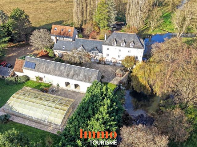 Propriété d'hôtes d'exception à 20min d'Amboise et de 720m² Chançay