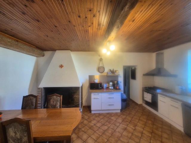 Propriété du 17e siecle sur 7ha de terrain 270m² Villepinte