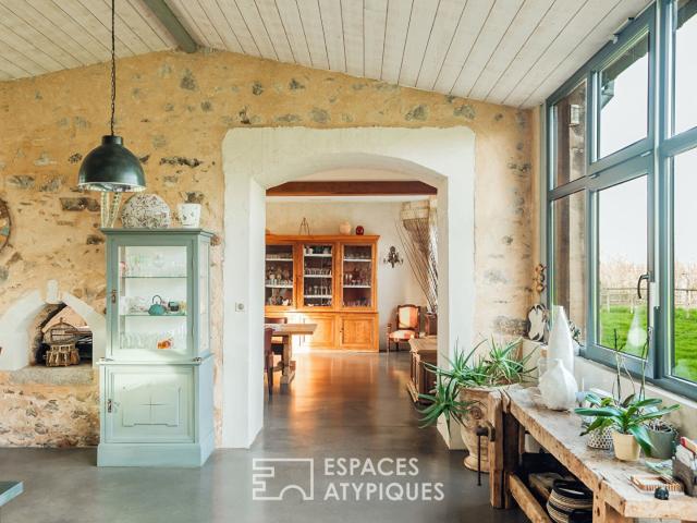Propriété du XVIe avec gîtes, piscine et salle de réception 980m² Coulonges Thouarsais