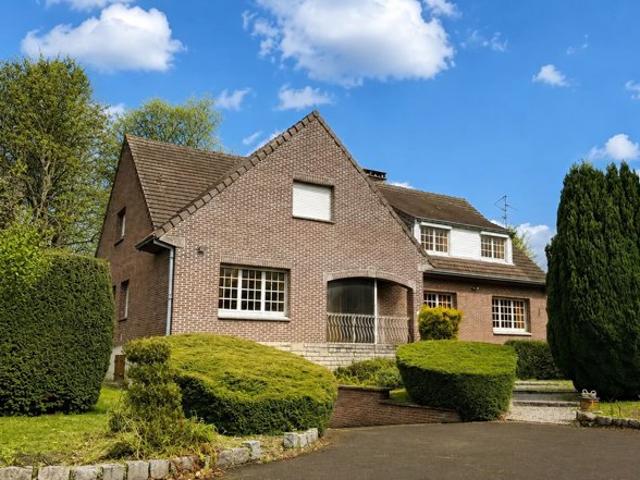Propriété env. 232 m² sur 7 225 m² de terrain – Bouvignies