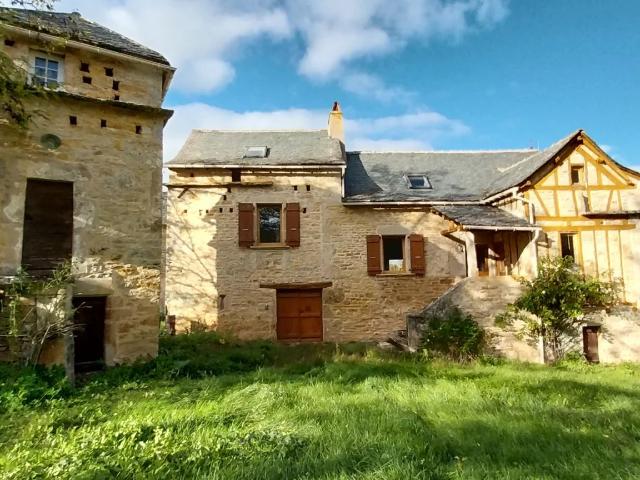PROPRIETE EN PIERRE