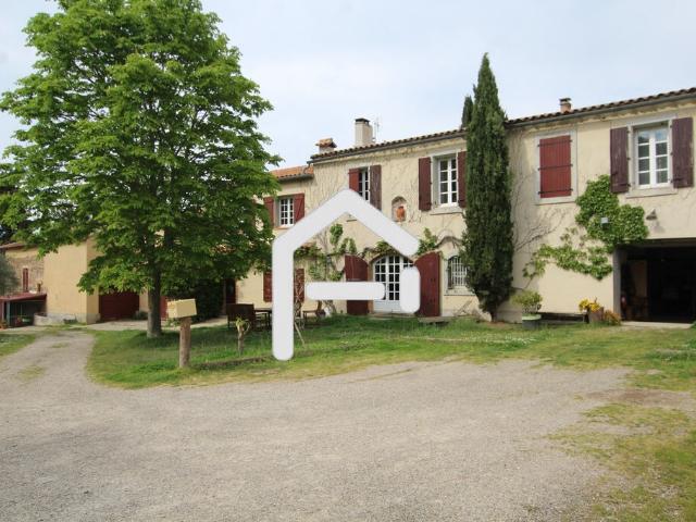 PROPRIETE Equestre 60 hectares