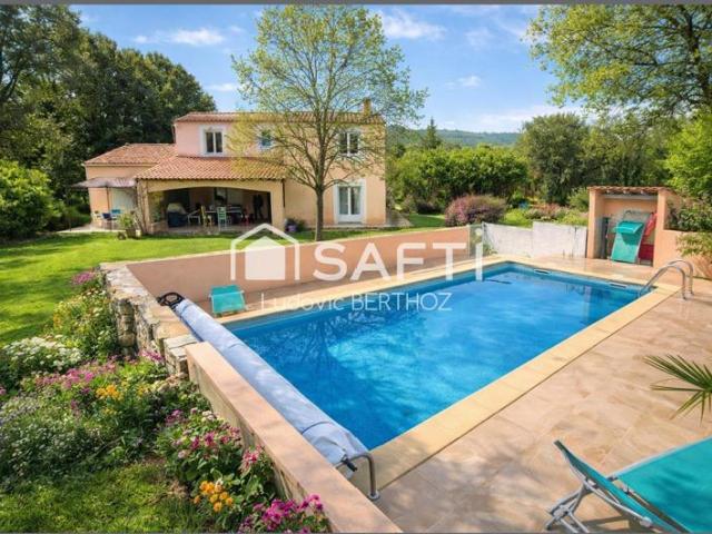 Propriété équestre au coeur du Var