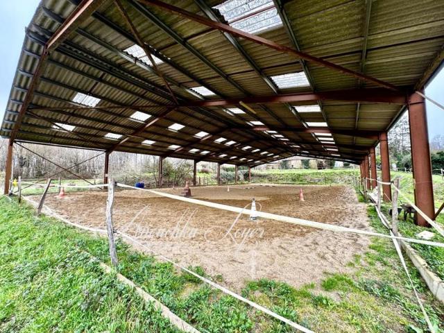 Propriété équestre de caractère 3 habitations