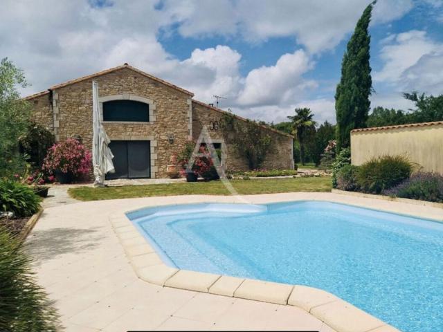 PROPRIETE EXCEPTIONNELLE 479M² !