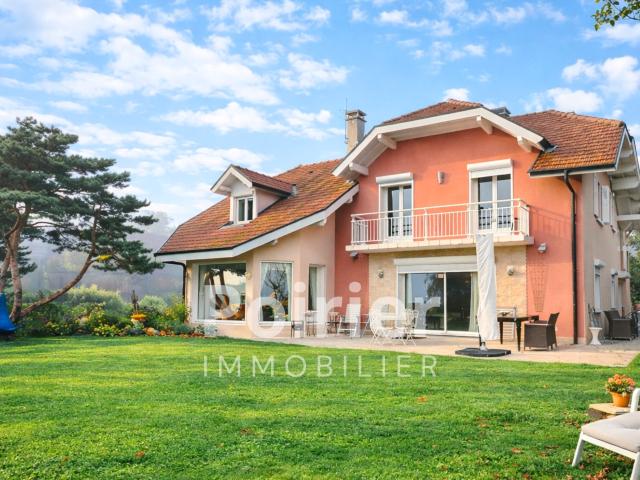 Propriété familiale avec vue imprenable