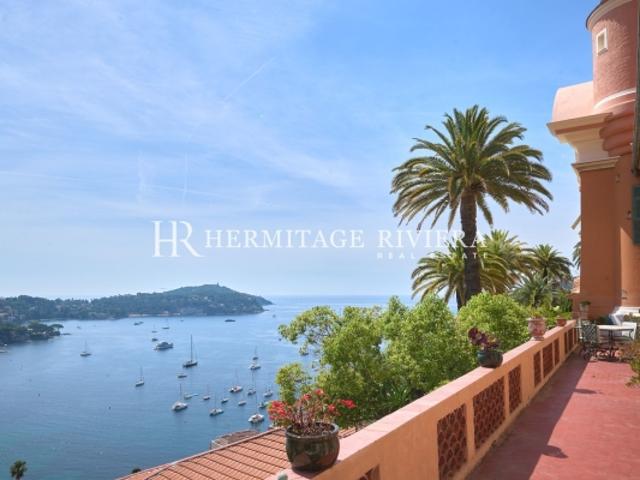 Propriété historique 4 Pièces Vue sur la Rade Terrasse
