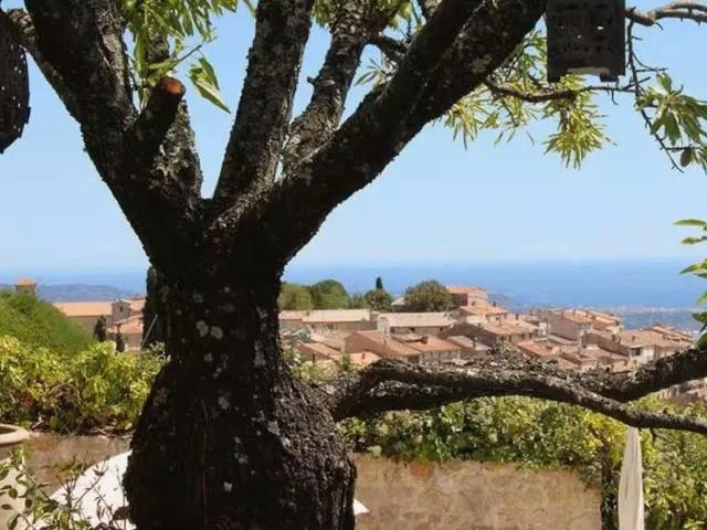 Propriété provençale d'exception – Vue panoramique sur la me. 249m² Cabris