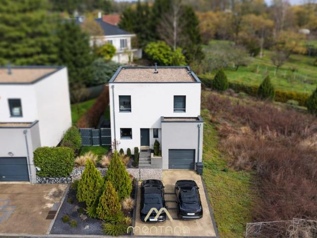 Propriété moderne avec piscine chauffée 107m² Ars sur Moselle