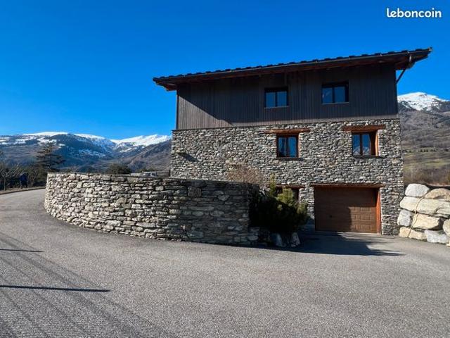 Propriété mixte d'habitation+ activité 517m2 exploitable