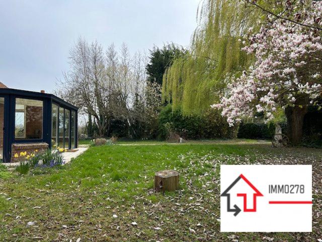 Propriété semi plain pied sur 1893 m²