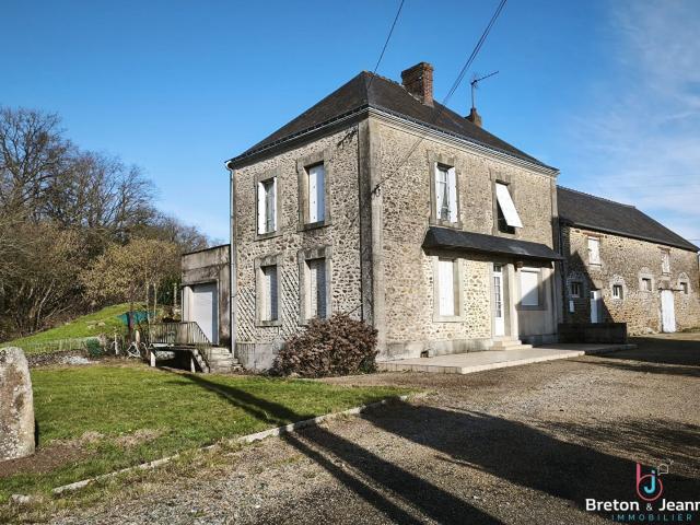 Propriété sur plus de 4 ha secteur Villaines la Juhel 131m² Loupfougères