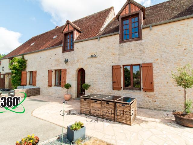 Propriété sur 1.5ha avec maison 7 pièces MONTS SUR ORNE 61