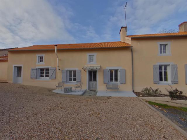 Propriété proche Montmorillon, Pindray 86 10 pièce s 260 m2 260m² Pindray