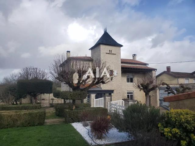 Propriété proche de Verteuil