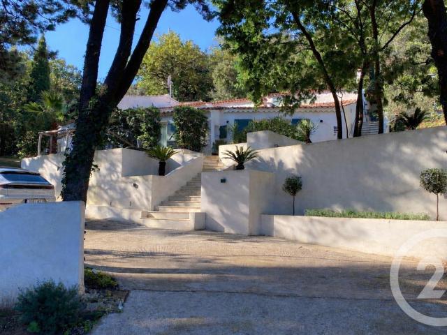 Votre agence Century 21 Donzica Immobilier Sainte Maxime vou. 300m² La Garde Freinet