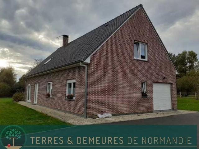 Propriété récente avec prés proche commodités de Thiberville 27