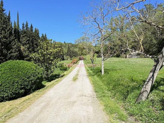 Propriété23 hectares remplie de caractère, rare sur le secteur