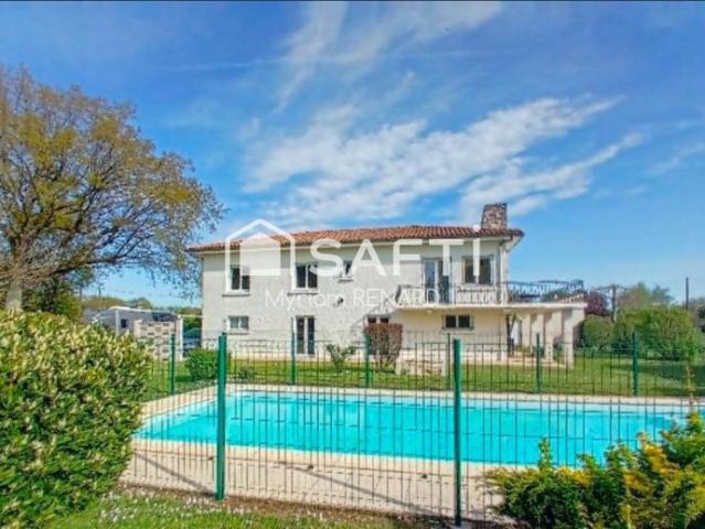 Maison tout confort avec piscine et dépendances à Fontcouverte