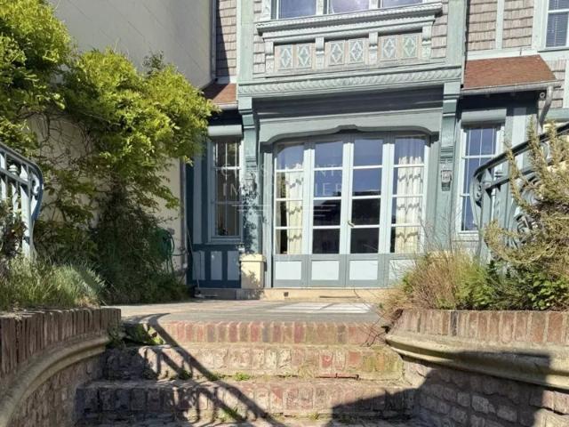 PROPRIETE TROUVILLE SUR MER 10PP à 100M DE LA PLAGE